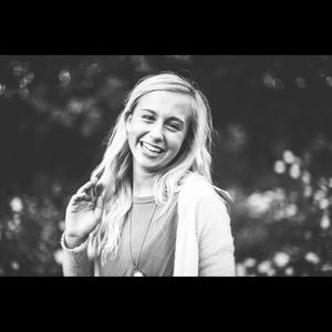 Meet your Posher, Ryenne